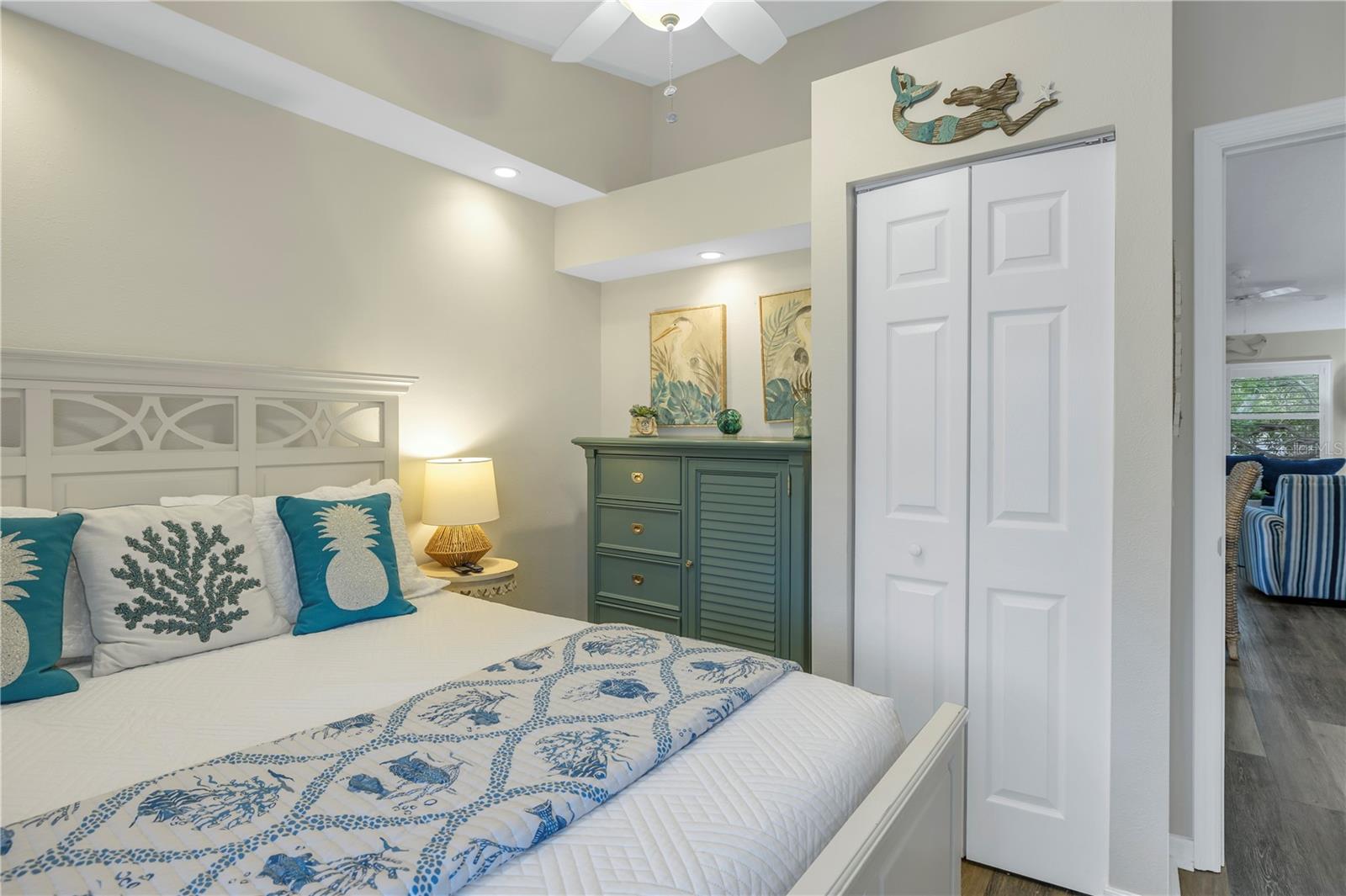 SARASOTA BEACH - Residential