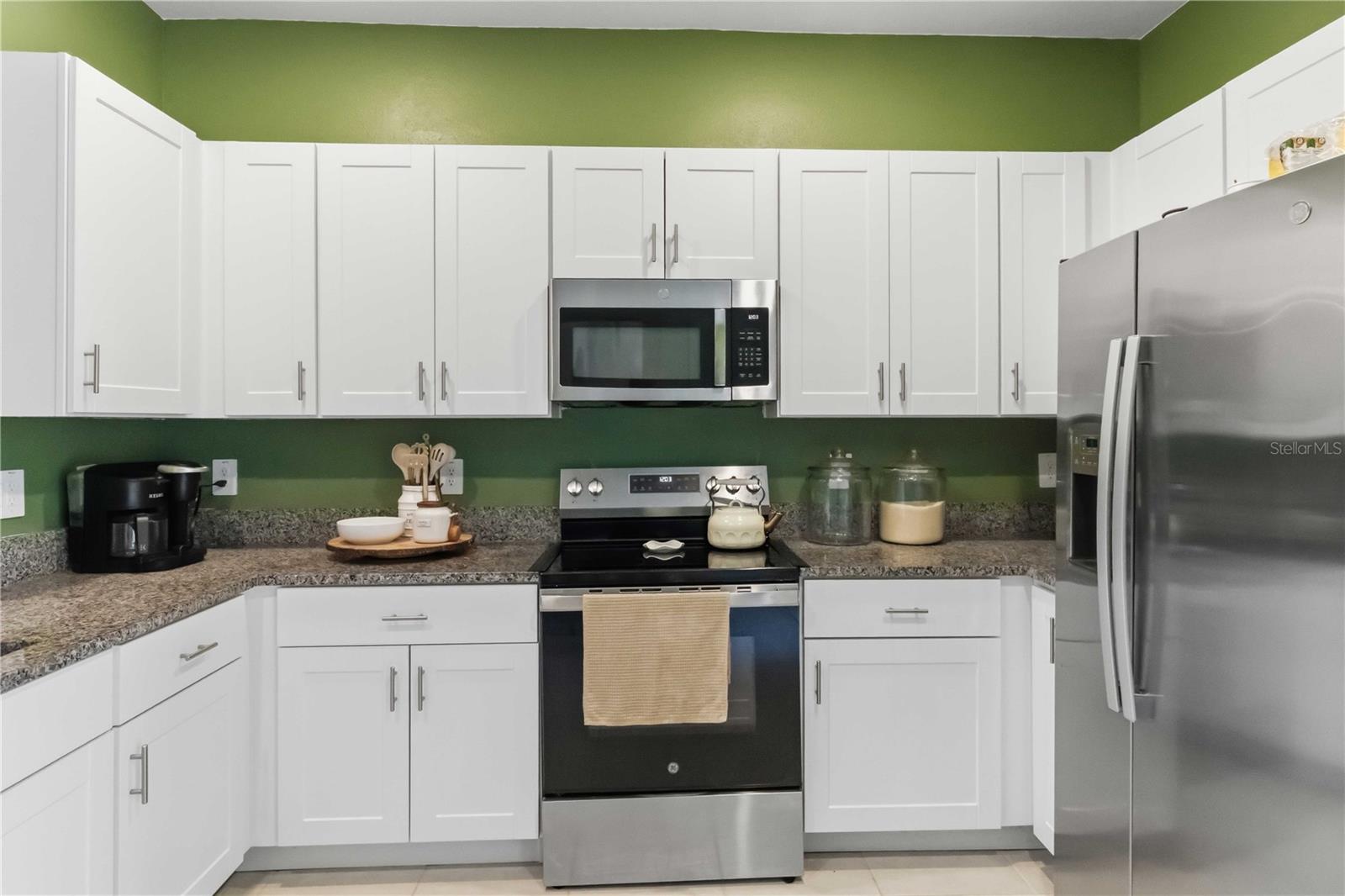 TOWNHOMES AT SOUTHSHORE COMMUNITY - Residential