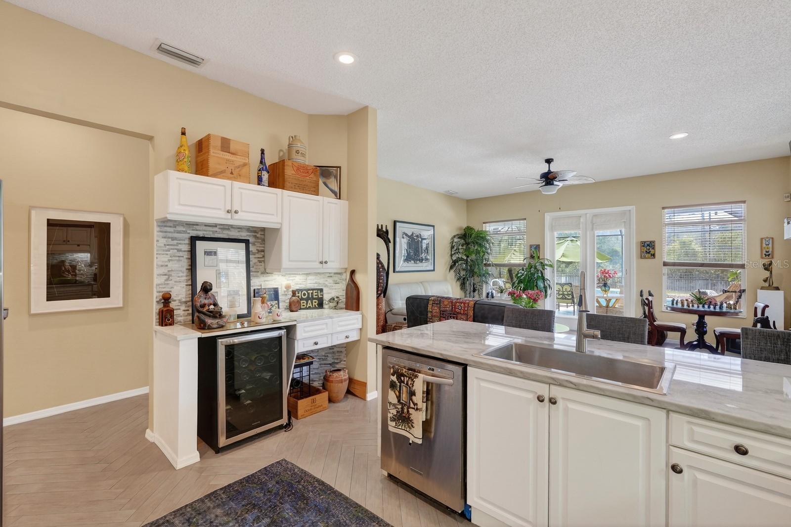 HAMMOCK DUNES - Residential