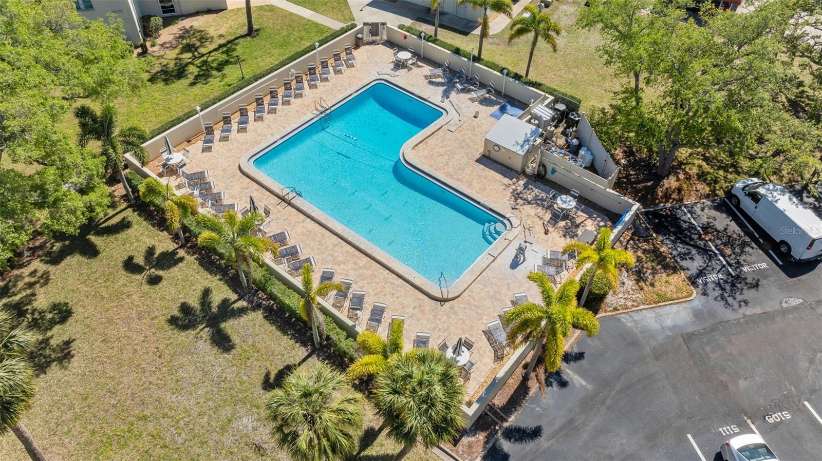MEDITERRANEAN MANORS - Residential