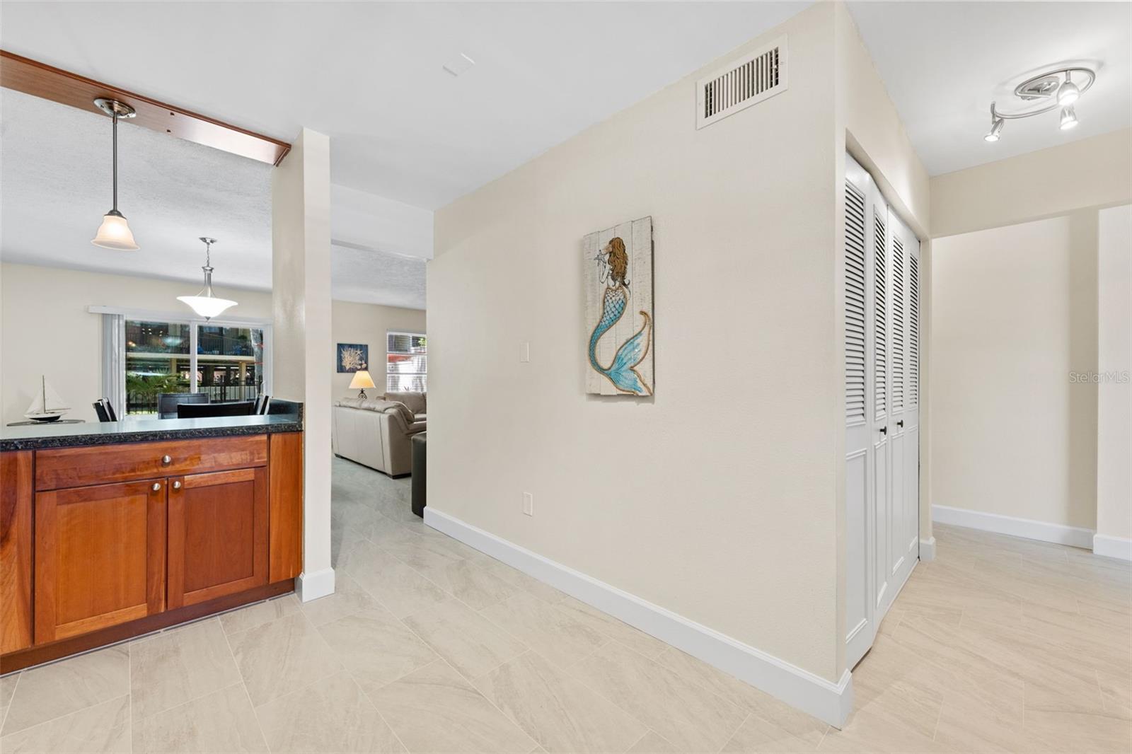 MEDITERRANEAN MANORS - Residential