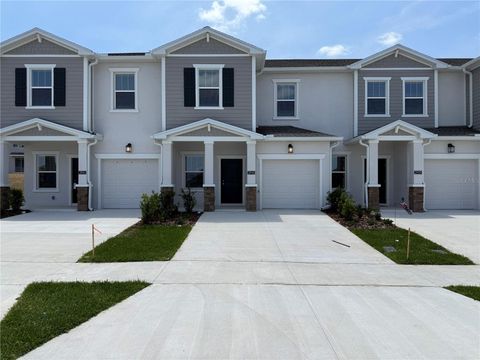 Photo of 2945 Prosperity Way, Clermont, FL 34714 (MLS # O6420368)