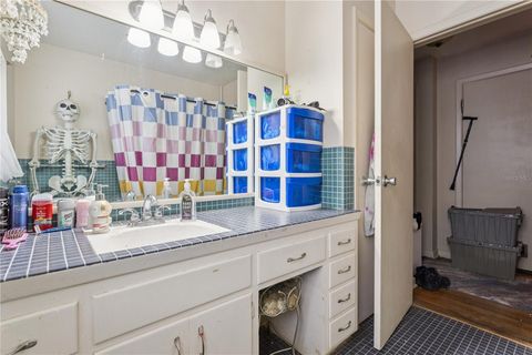Tiny photo for 1400 Spartan Avenue, Leesburg, FL 34748 (MLS # G5114453)
