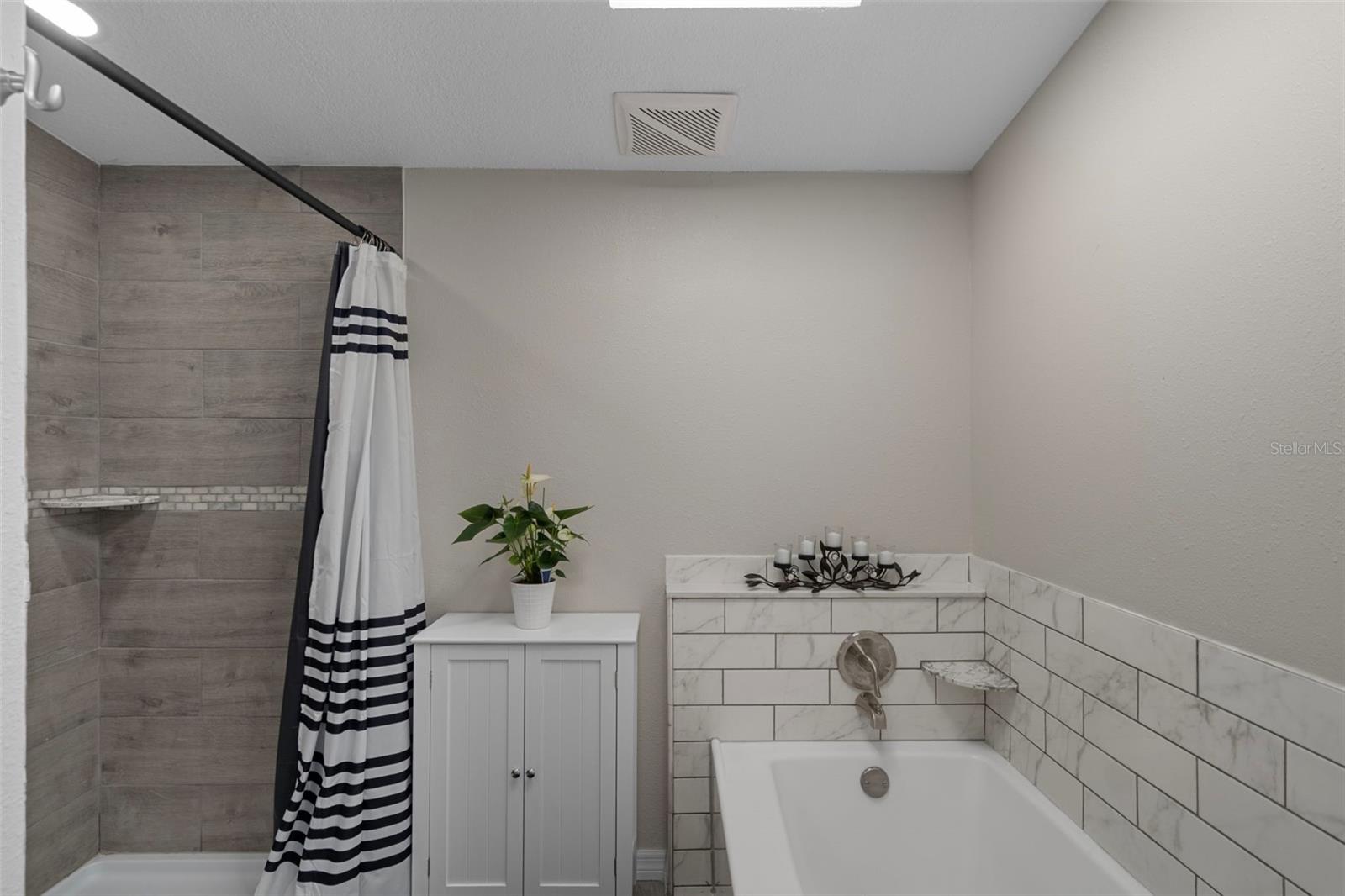 GREEN ACRES ADD - Residential