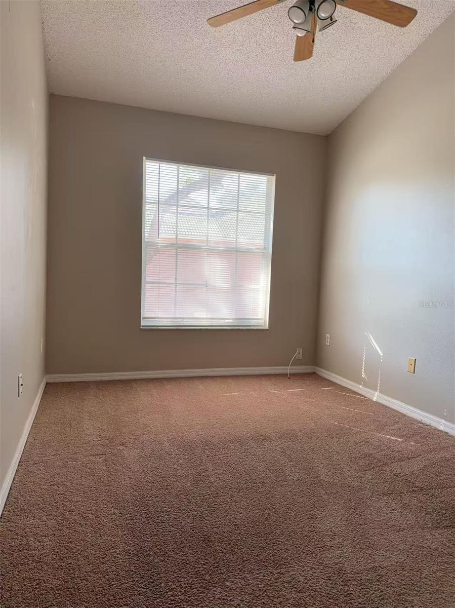 1206 N FAIRWAY DRIVE S