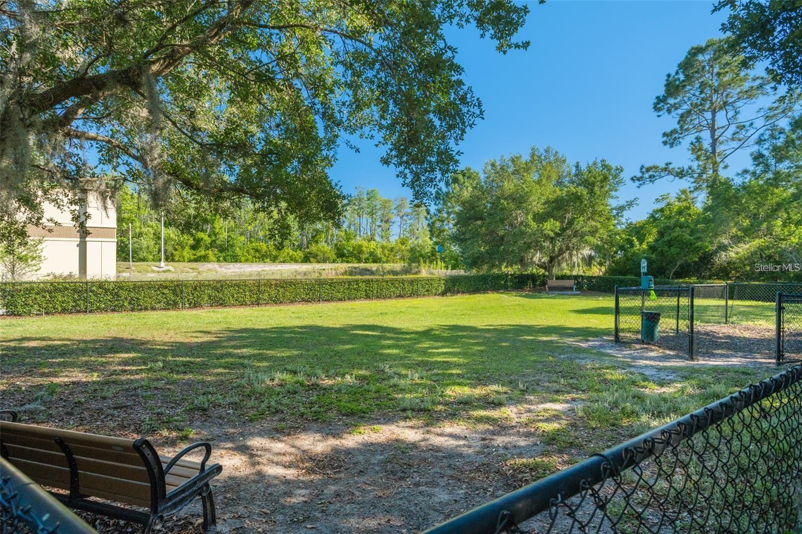 VILLAS/EAST PARK - Residential