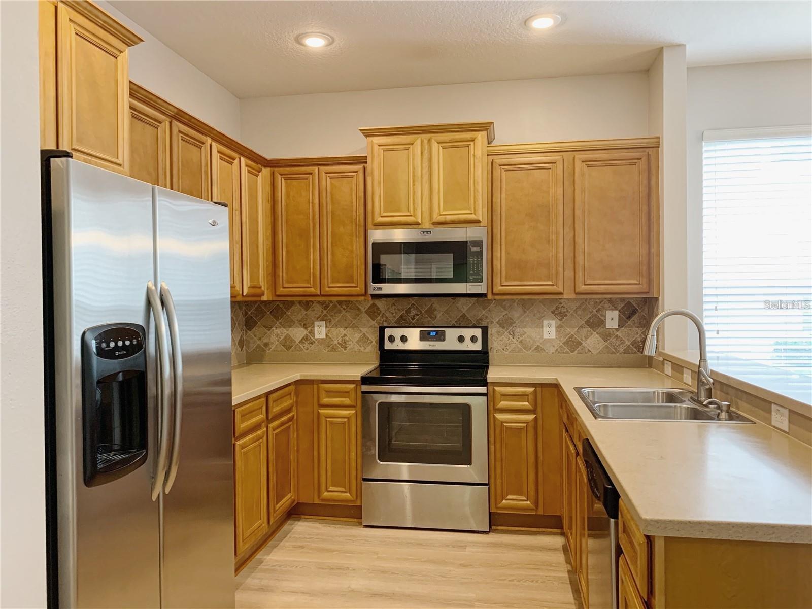 VILLAS/EAST PARK - Residential