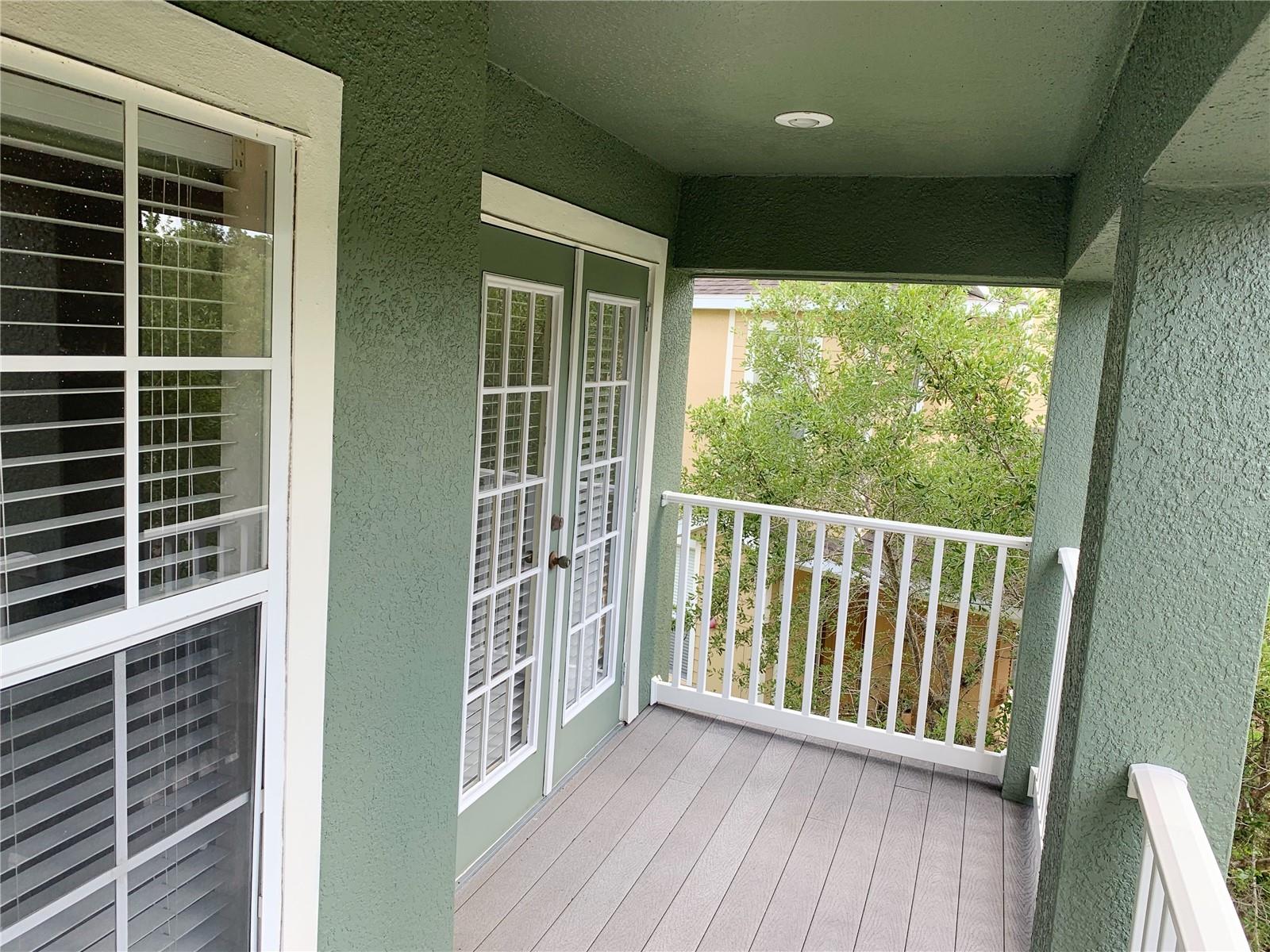 VILLAS/EAST PARK - Residential