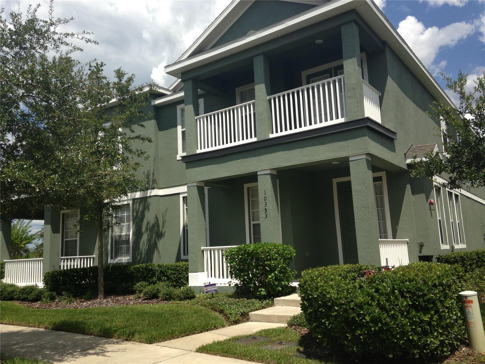 VILLAS/EAST PARK - Residential