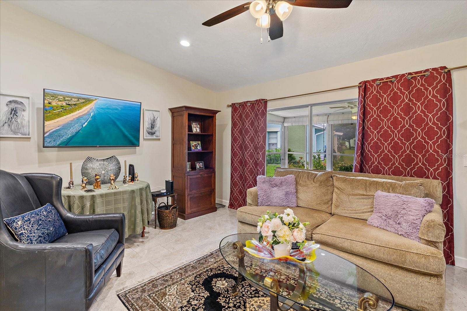 CORTEZ VILLAS CONDO 12 PH B - Residential