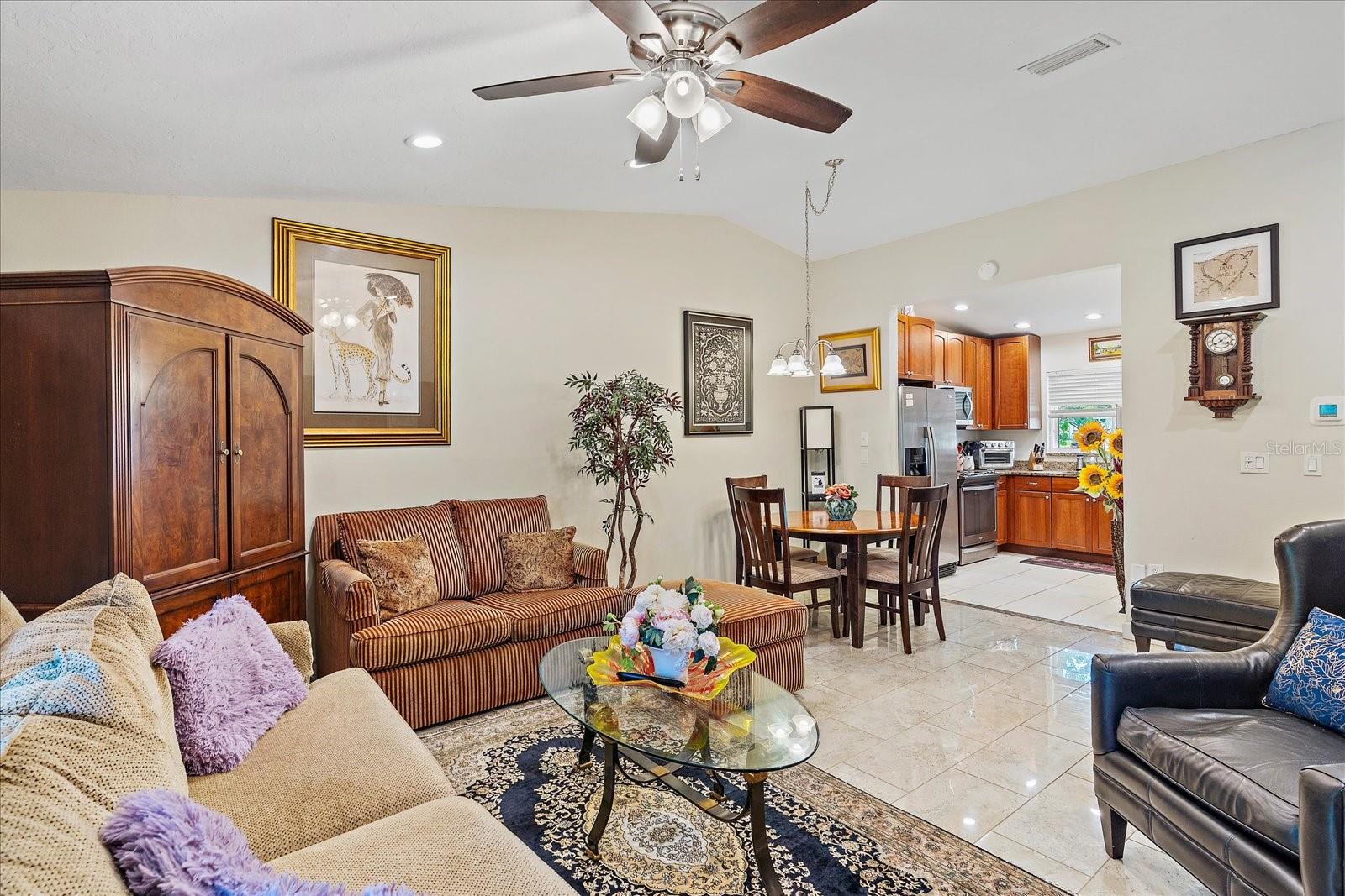 CORTEZ VILLAS CONDO 12 PH B - Residential