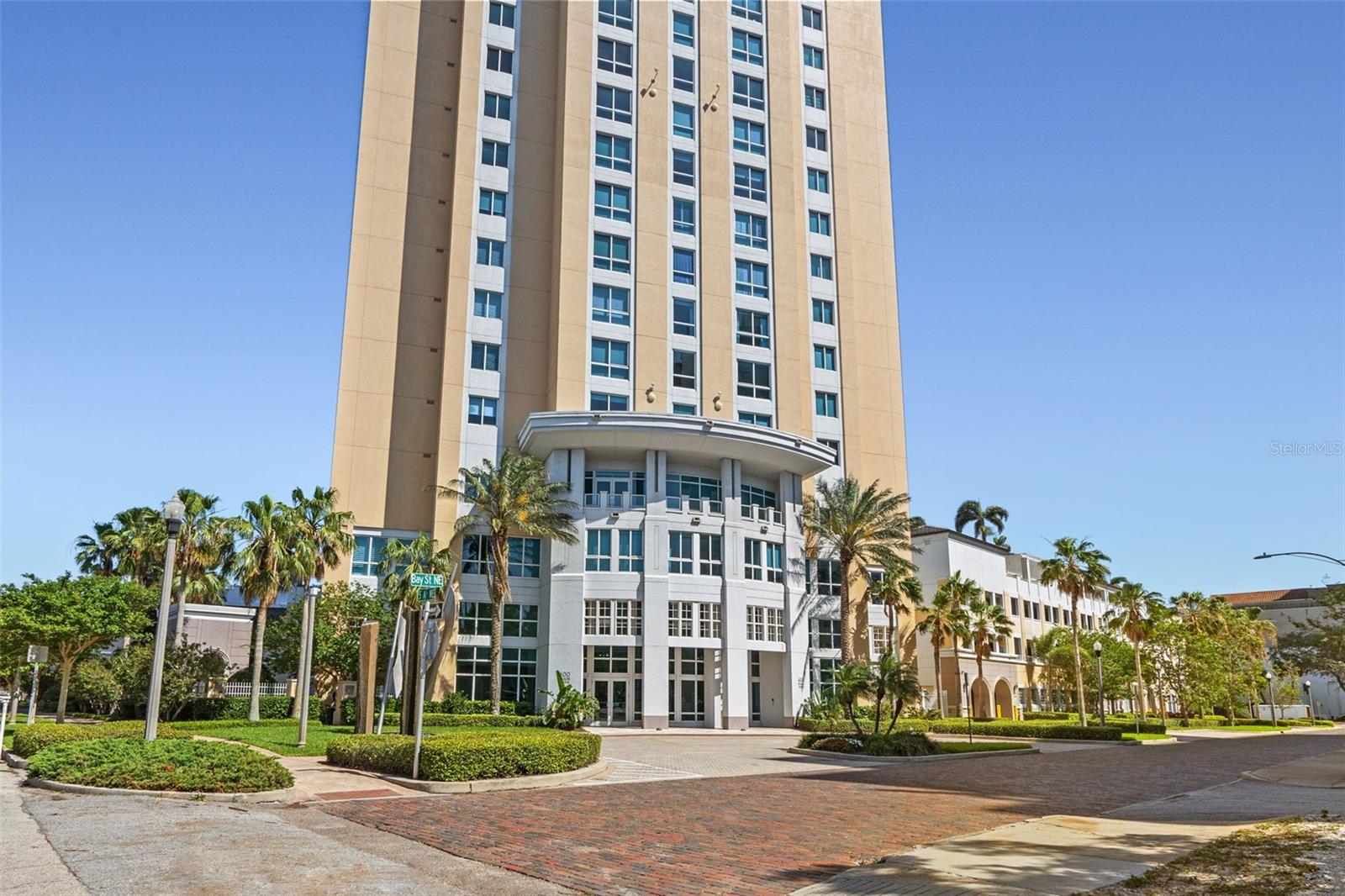 400 BEACH DRIVE CONDO - Residential