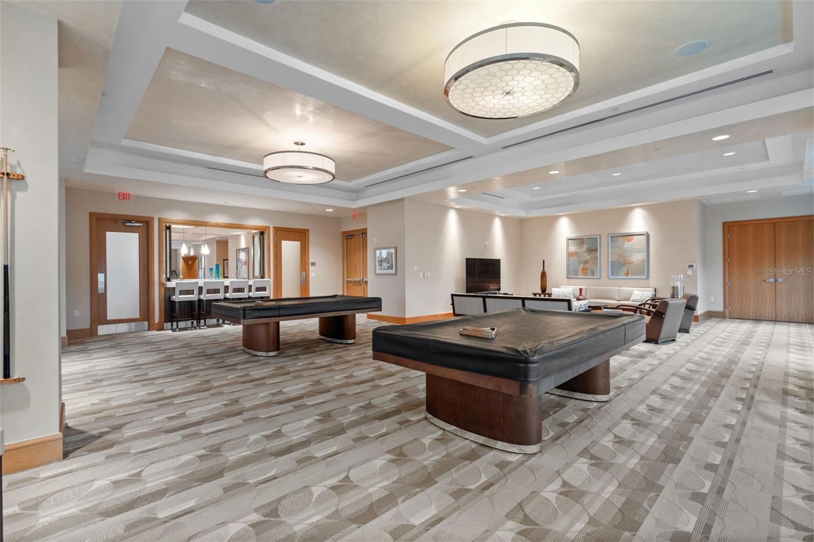 400 BEACH DRIVE CONDO - Residential