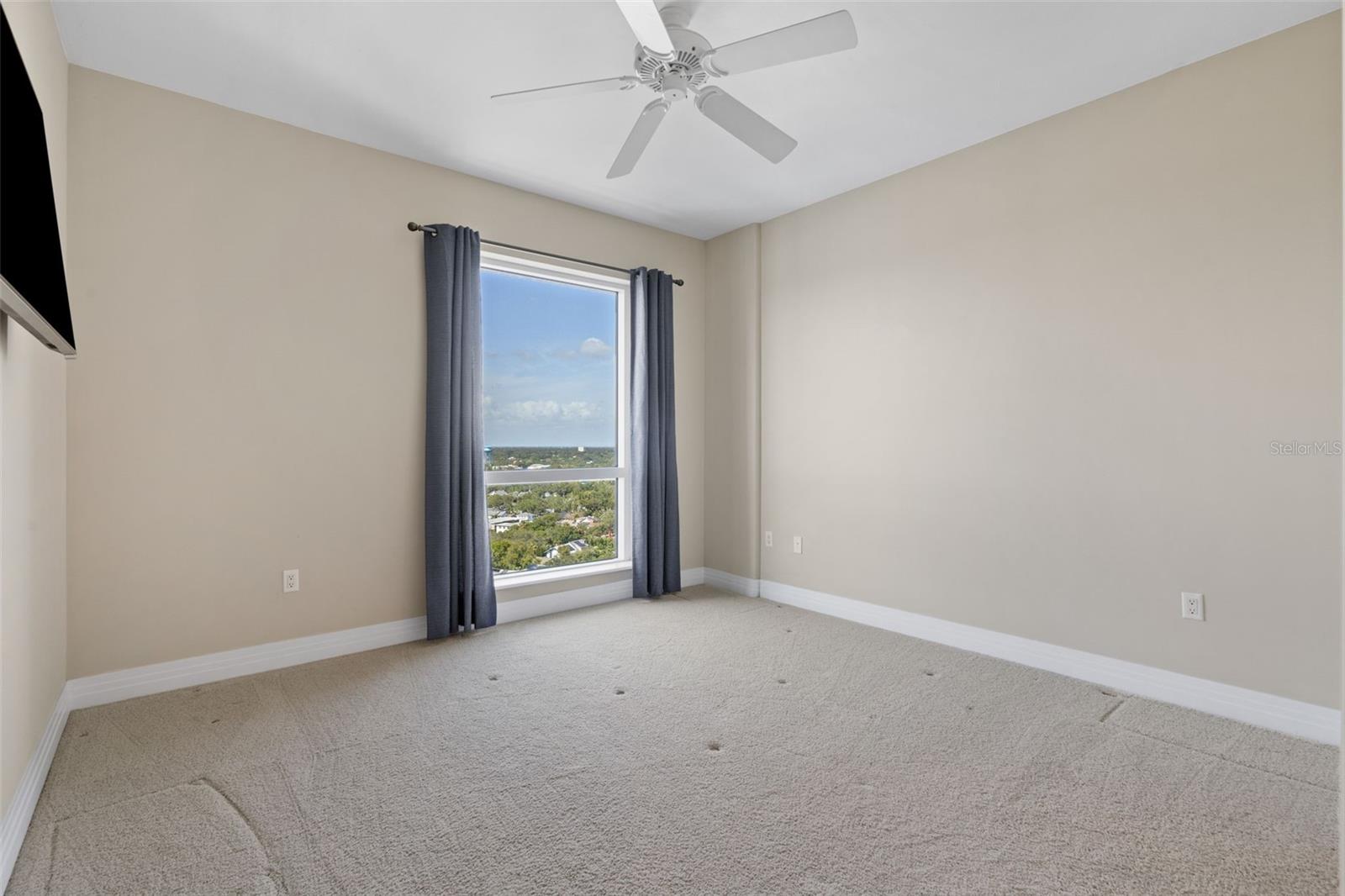 400 BEACH DRIVE CONDO - Residential