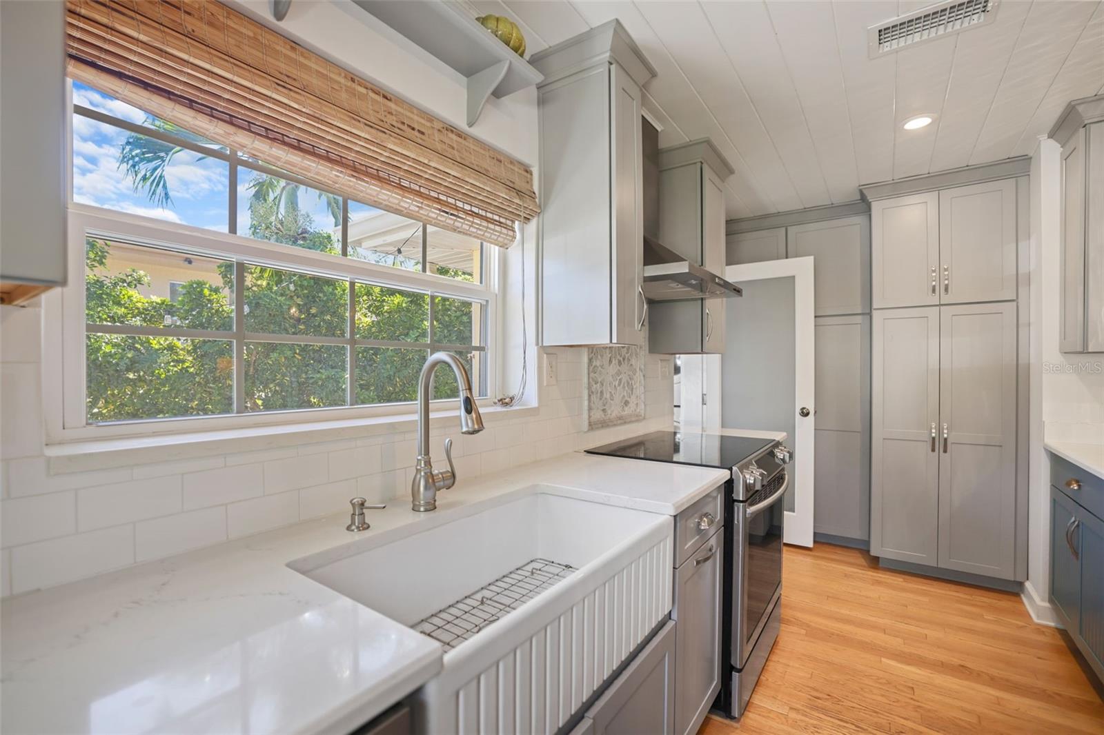 BAY TERRACE ADD - Residential