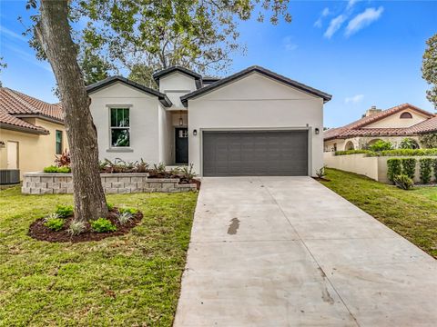 Photo of 8 Forest Lane, Eustis, FL 32726 (MLS # O6343262) Photo of 8 Forest Lane, Eustis, FL 32726 (MLS # O6343262)