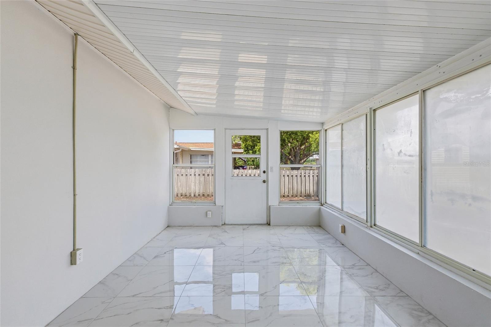 JASMINE LAKES - Residential