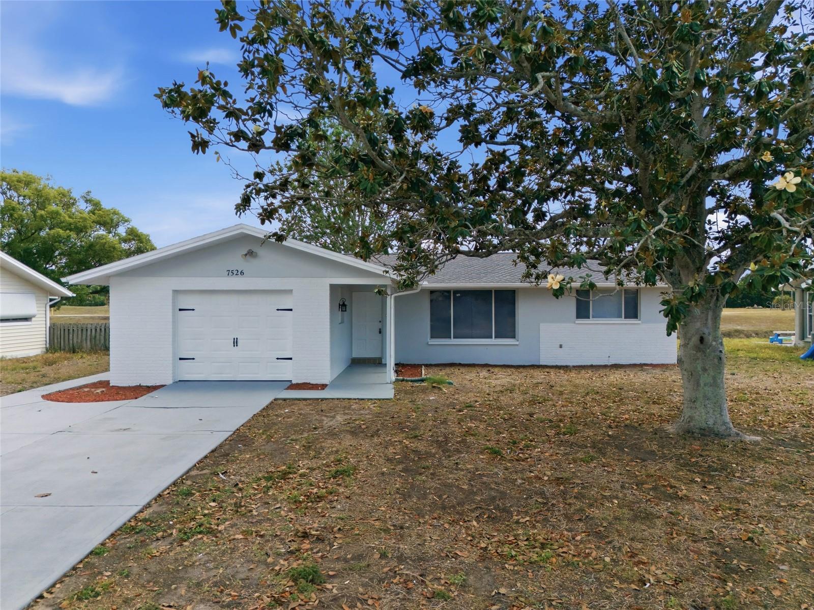 JASMINE LAKES - Residential