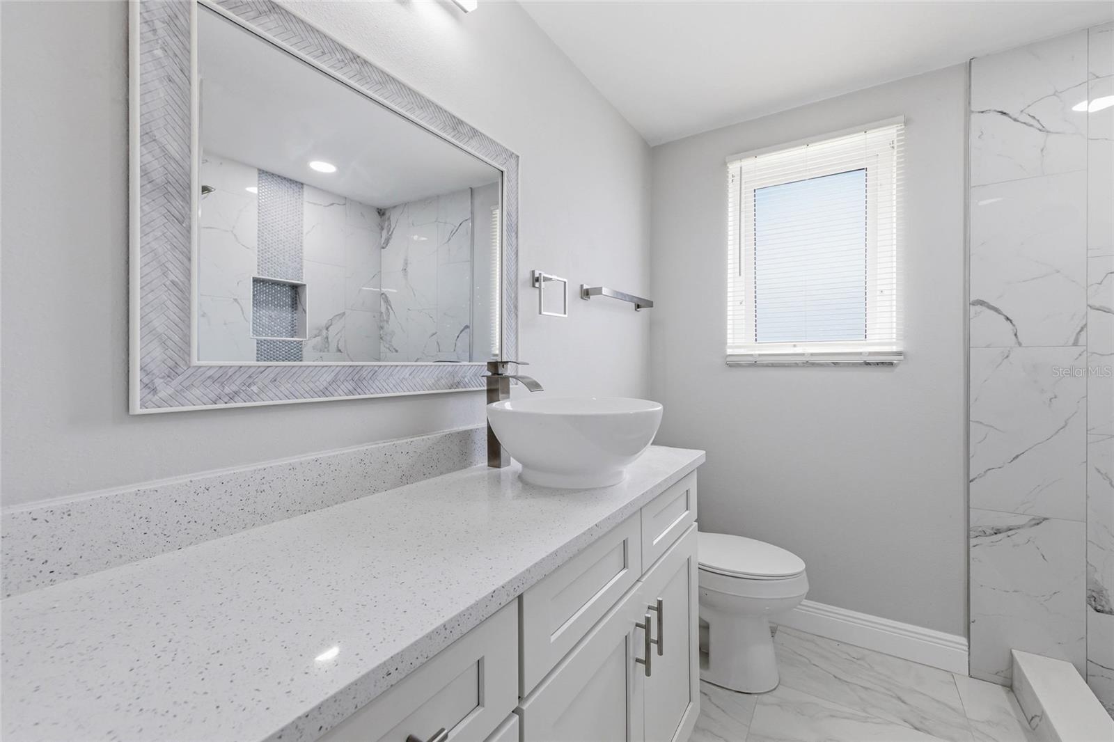 JASMINE LAKES - Residential