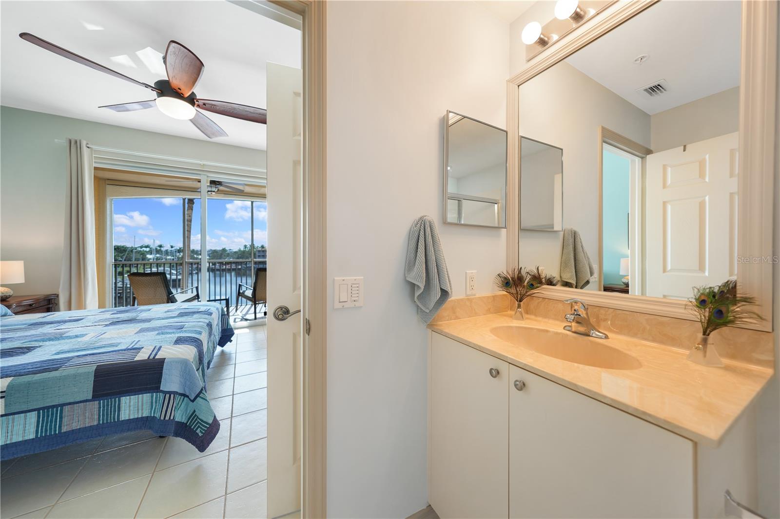 HARBOR TOWERS AT BURNT STORE - Residential