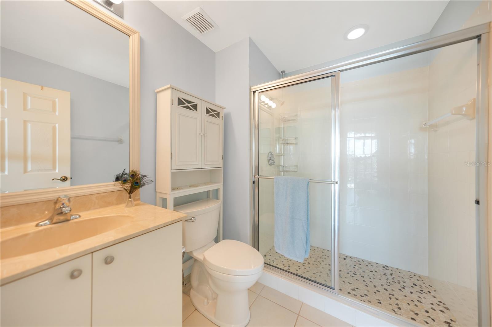 HARBOR TOWERS AT BURNT STORE - Residential