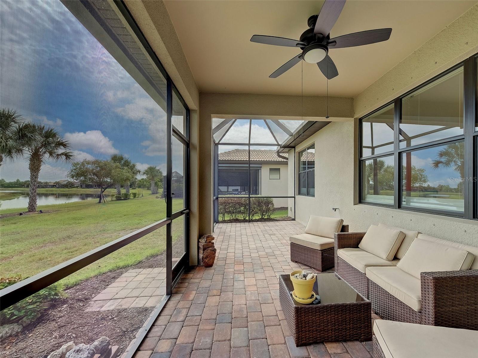 ISLANDWALK/THE WEST VLGS PH 5 - Residential