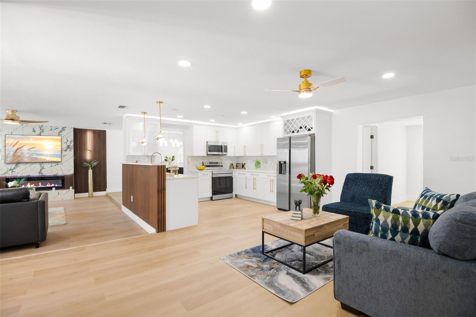 PINE CREST ESTATES - Residential