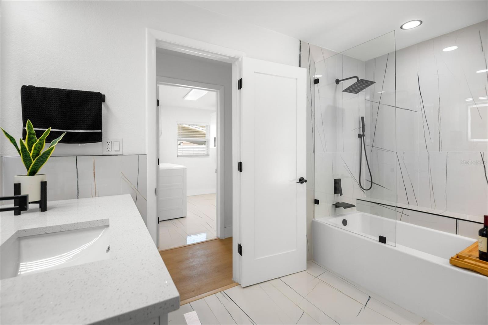 PINE CREST ESTATES - Residential