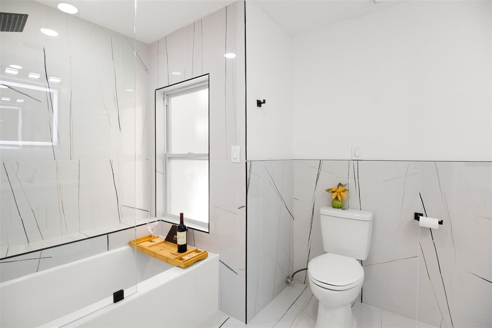 PINE CREST ESTATES - Residential