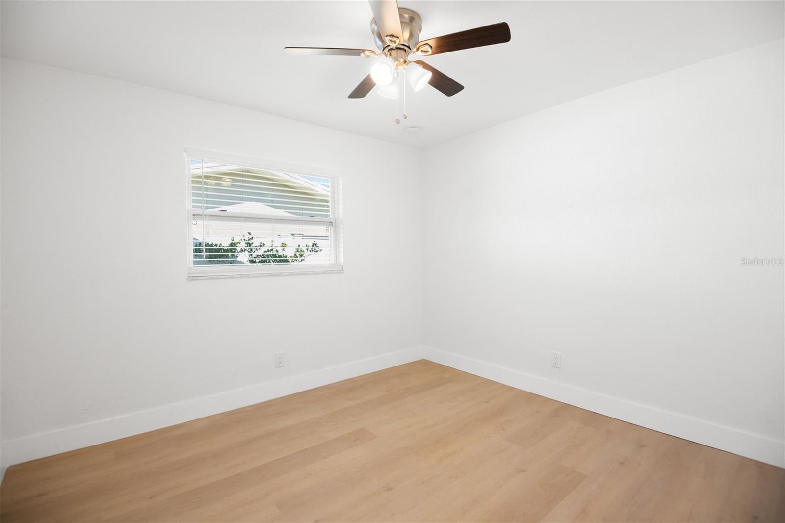 PINE CREST ESTATES - Residential