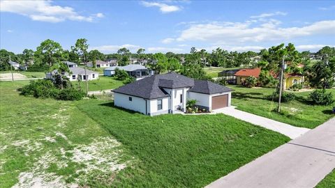 Photo of 3123 NW 18th Avenue, Cape Coral, FL 33993 (MLS # A4666880)