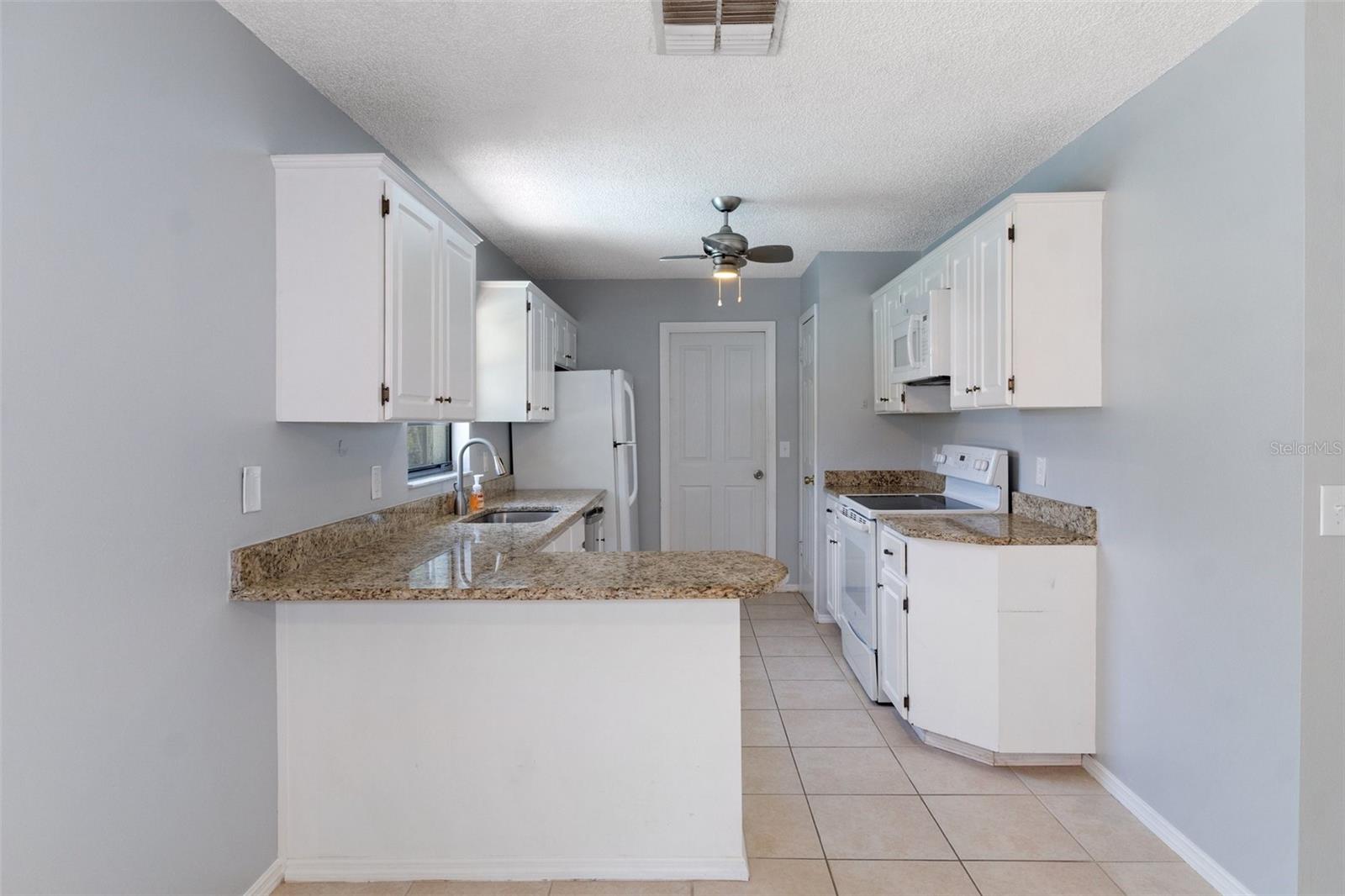 SPRING HILL - Residential