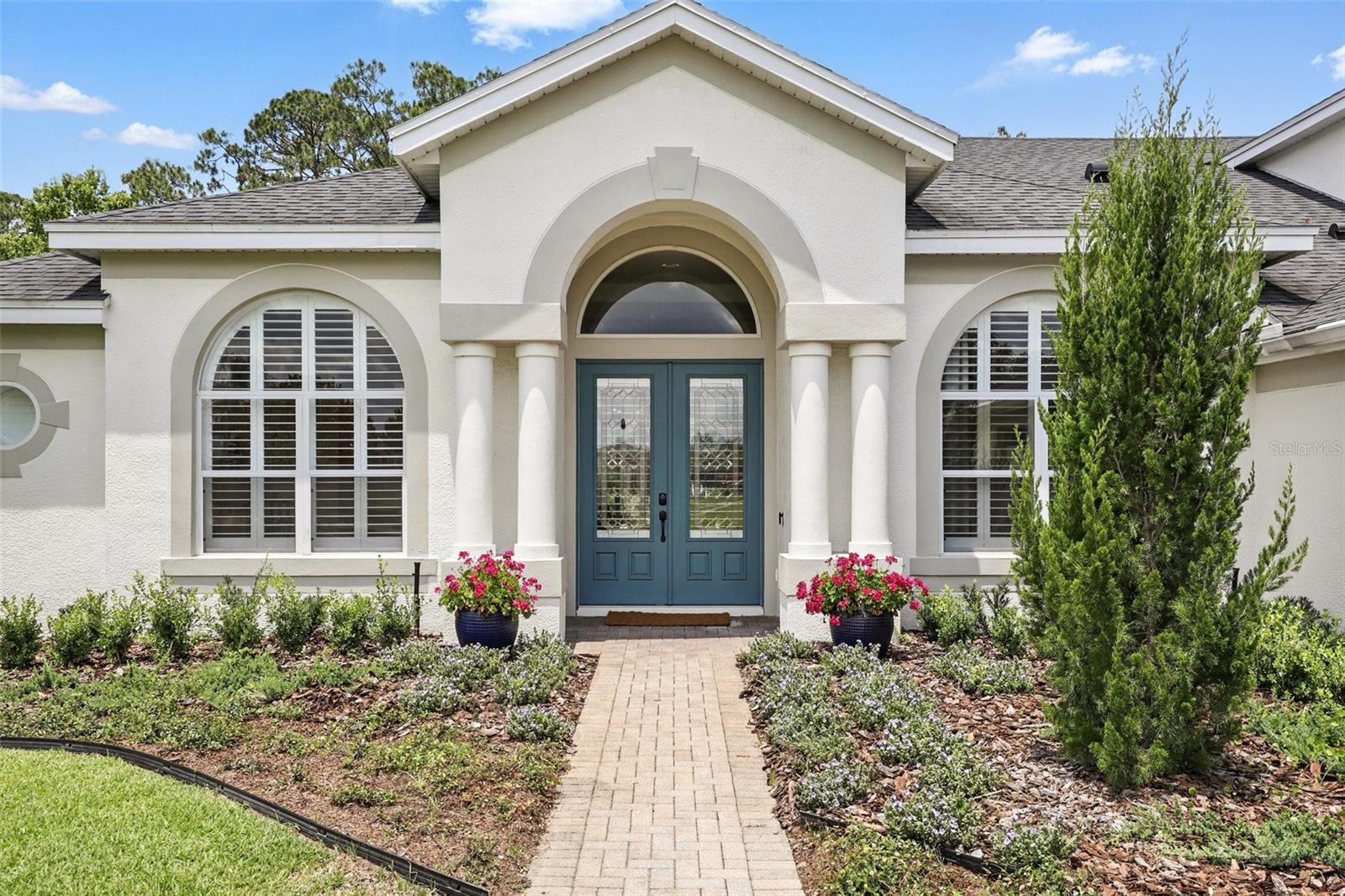 2908 LEE SHORE LOOP