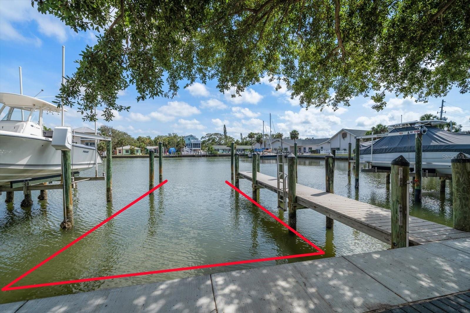 BAYSIDE OAKS - Residential
