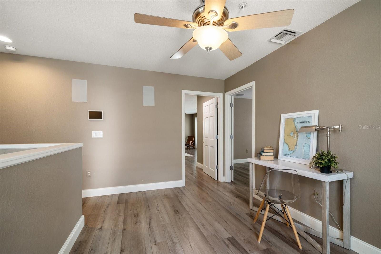 BAYSIDE OAKS - Residential