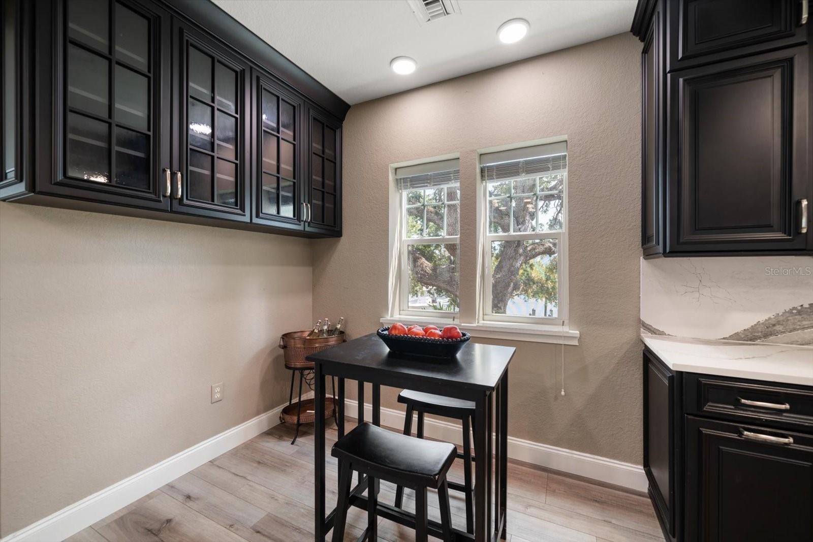 BAYSIDE OAKS - Residential