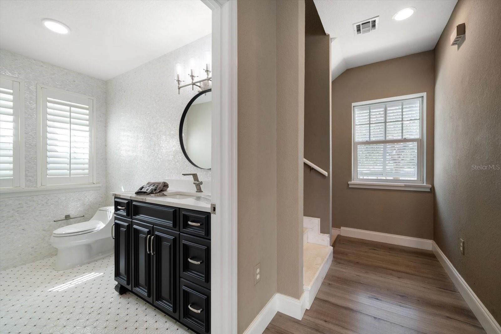 BAYSIDE OAKS - Residential