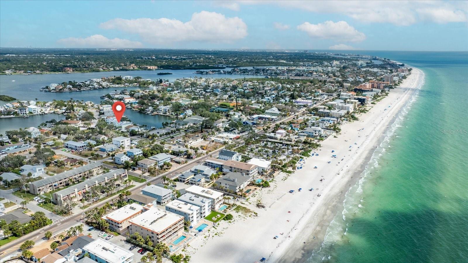 BAYSIDE OAKS - Residential
