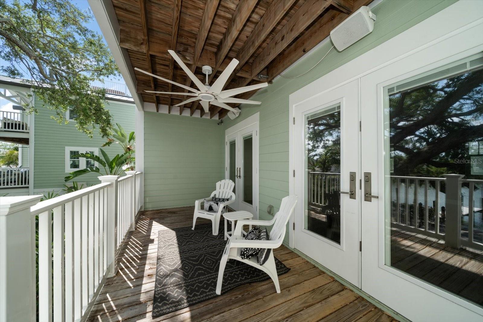 BAYSIDE OAKS - Residential