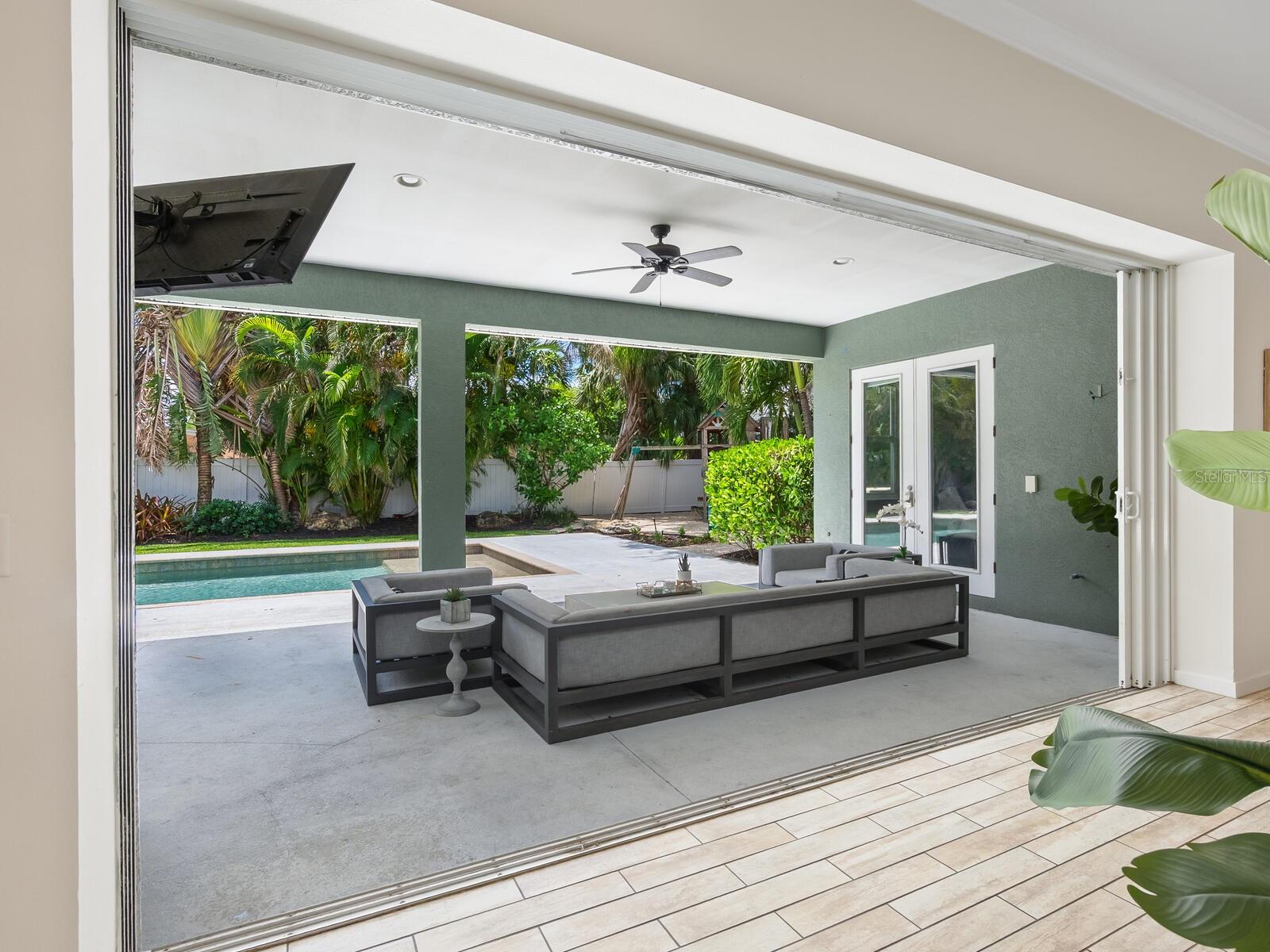 NICHOLS SARASOTA HEIGHTS - Residential