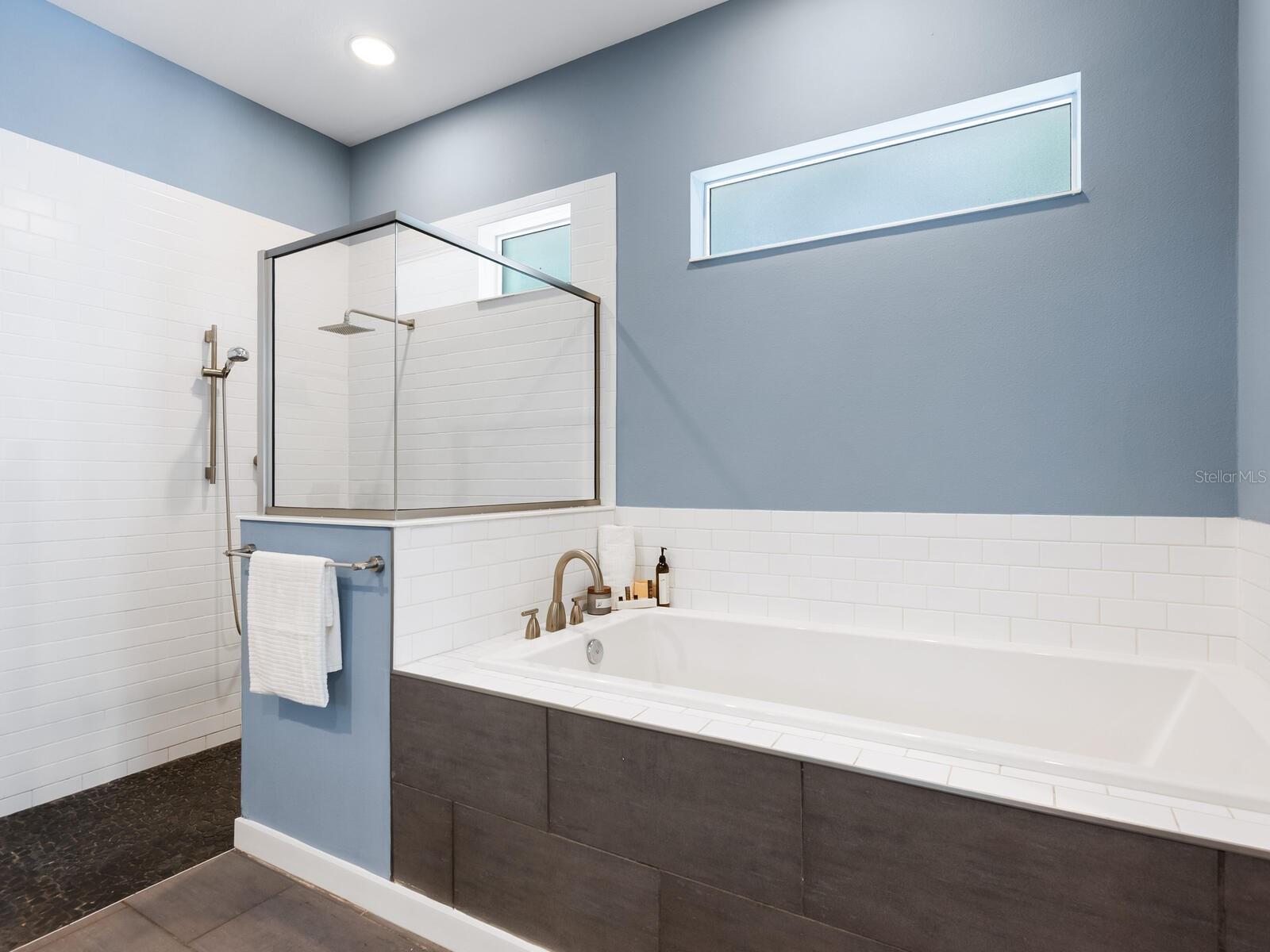 NICHOLS SARASOTA HEIGHTS - Residential