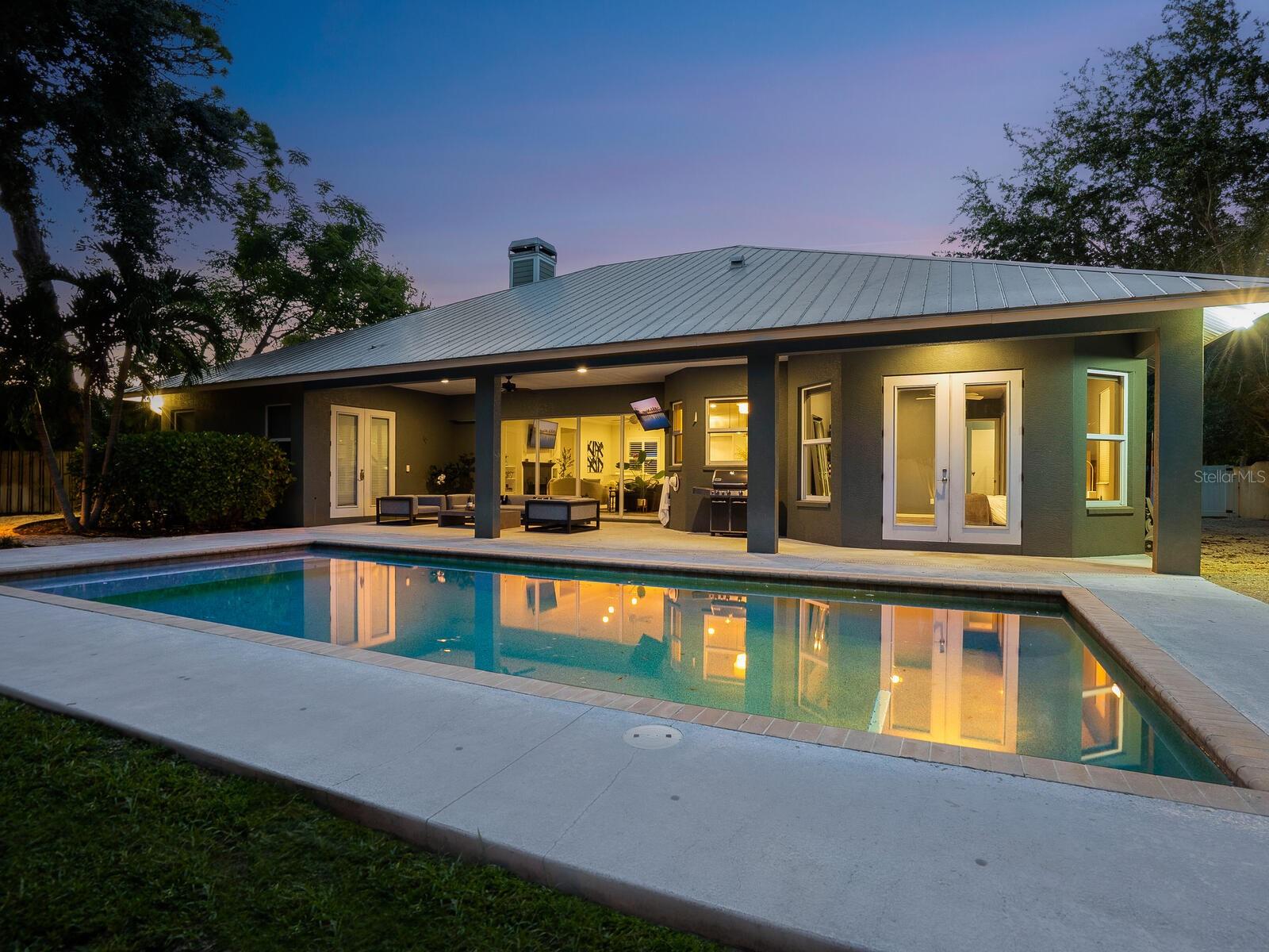 NICHOLS SARASOTA HEIGHTS - Residential