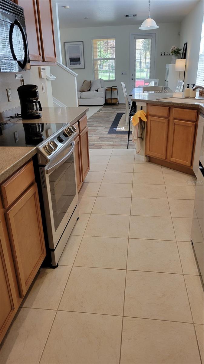 SAN MICHELE AT UNIVERSITY COMMONS - Residential Lease