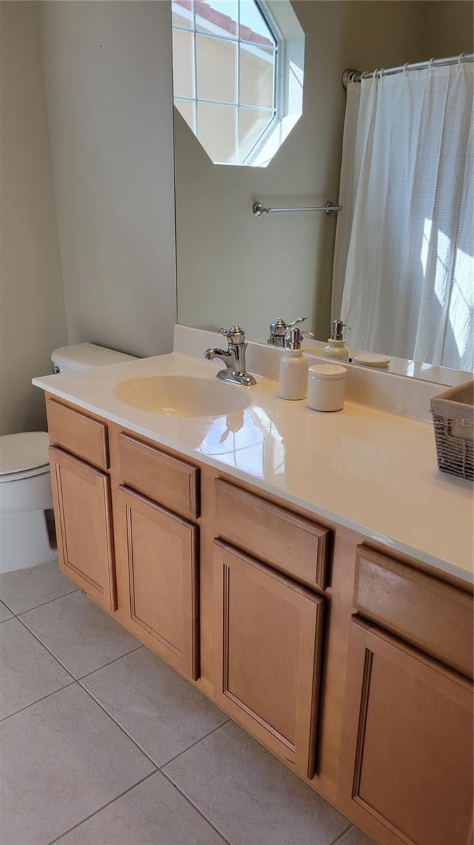 SAN MICHELE AT UNIVERSITY COMMONS - Residential Lease