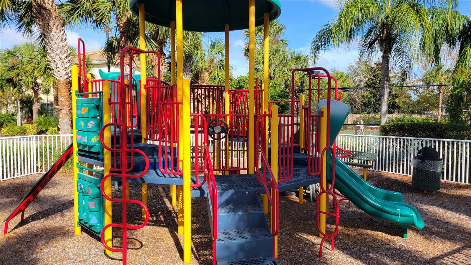 SAN MICHELE AT UNIVERSITY COMMONS - Residential Lease