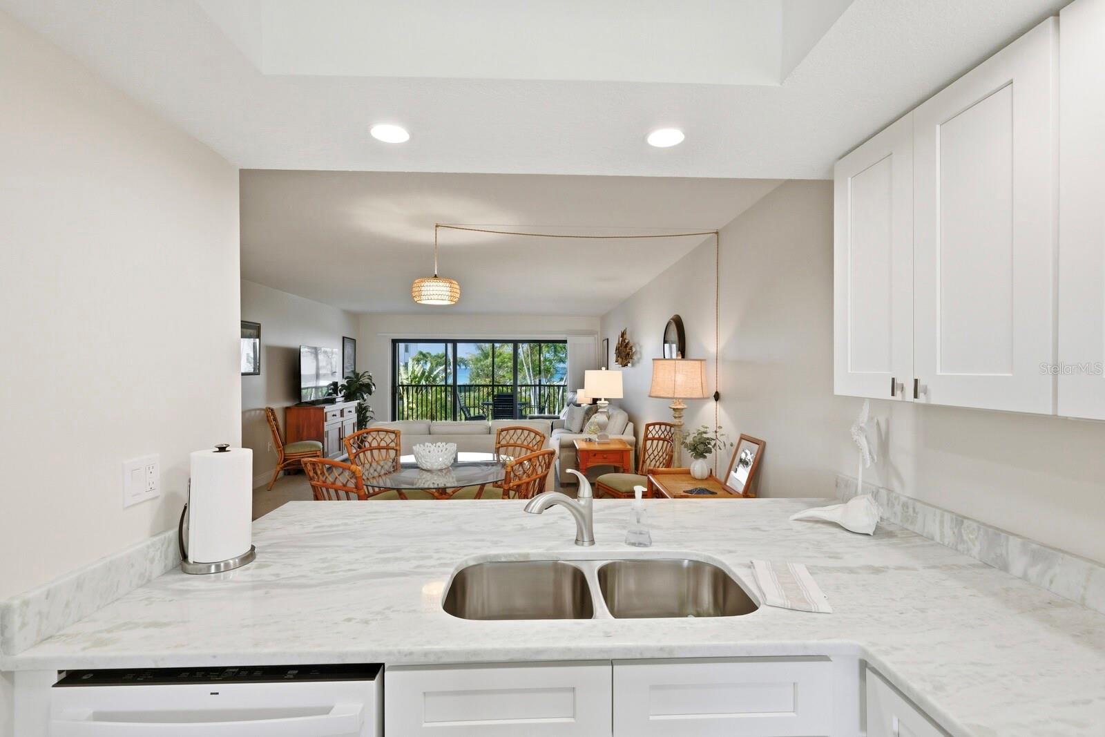 SEA OATS BLDG B - Residential