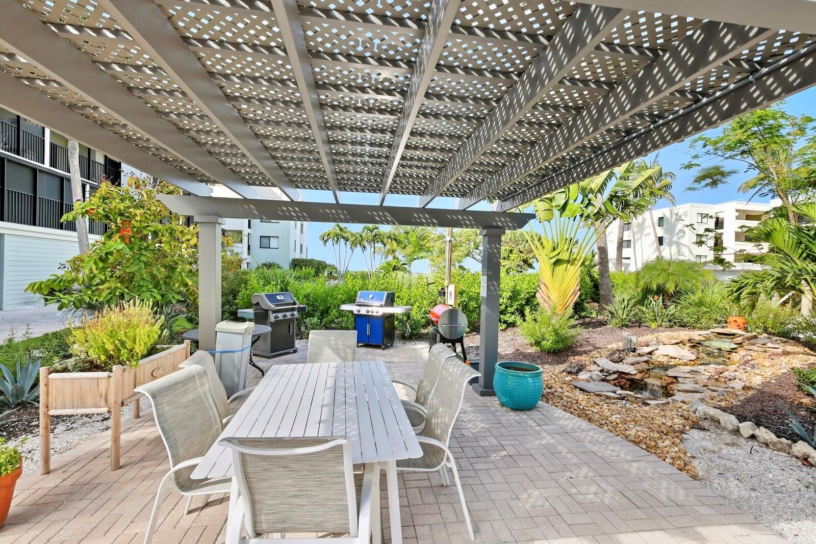 SEA OATS BLDG B - Residential