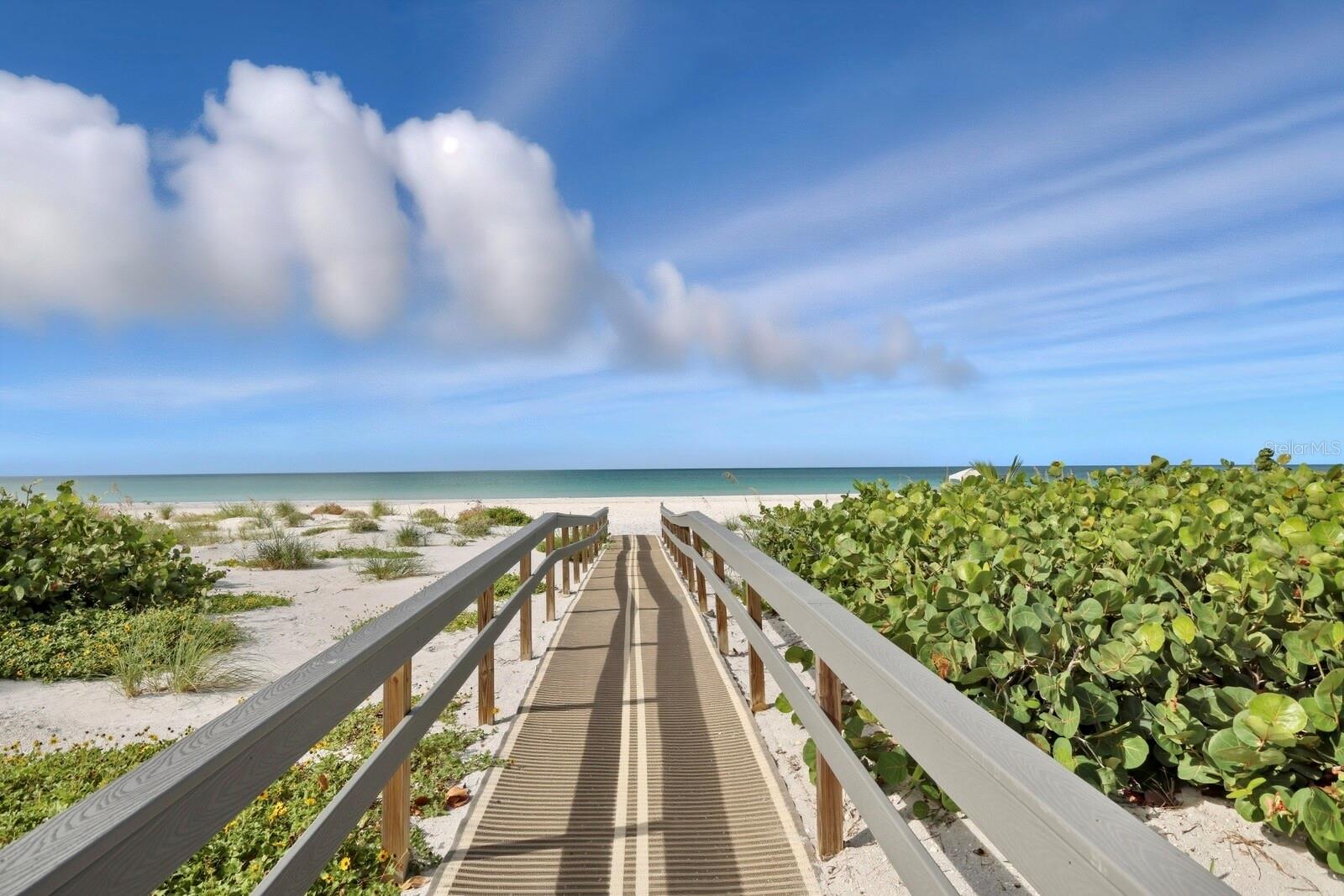 SEA OATS BLDG B - Residential