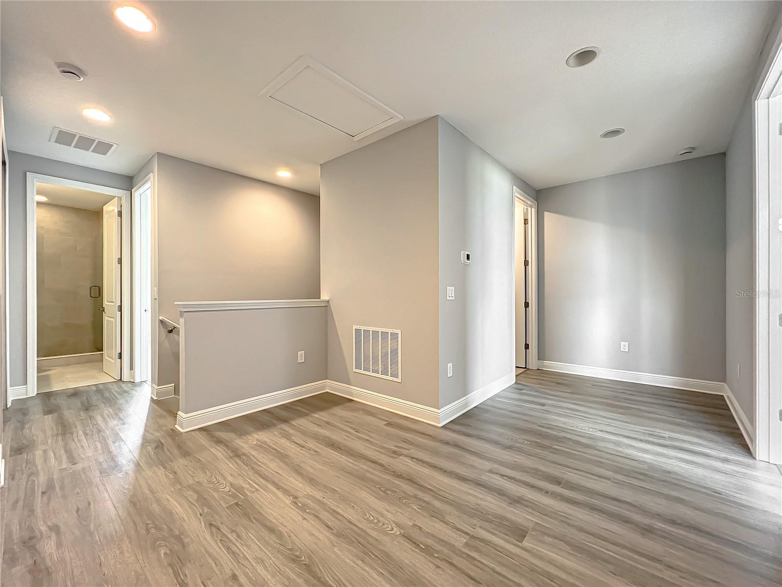 LAUREATE PARK PH 1 PRCL N-3 - Residential Lease