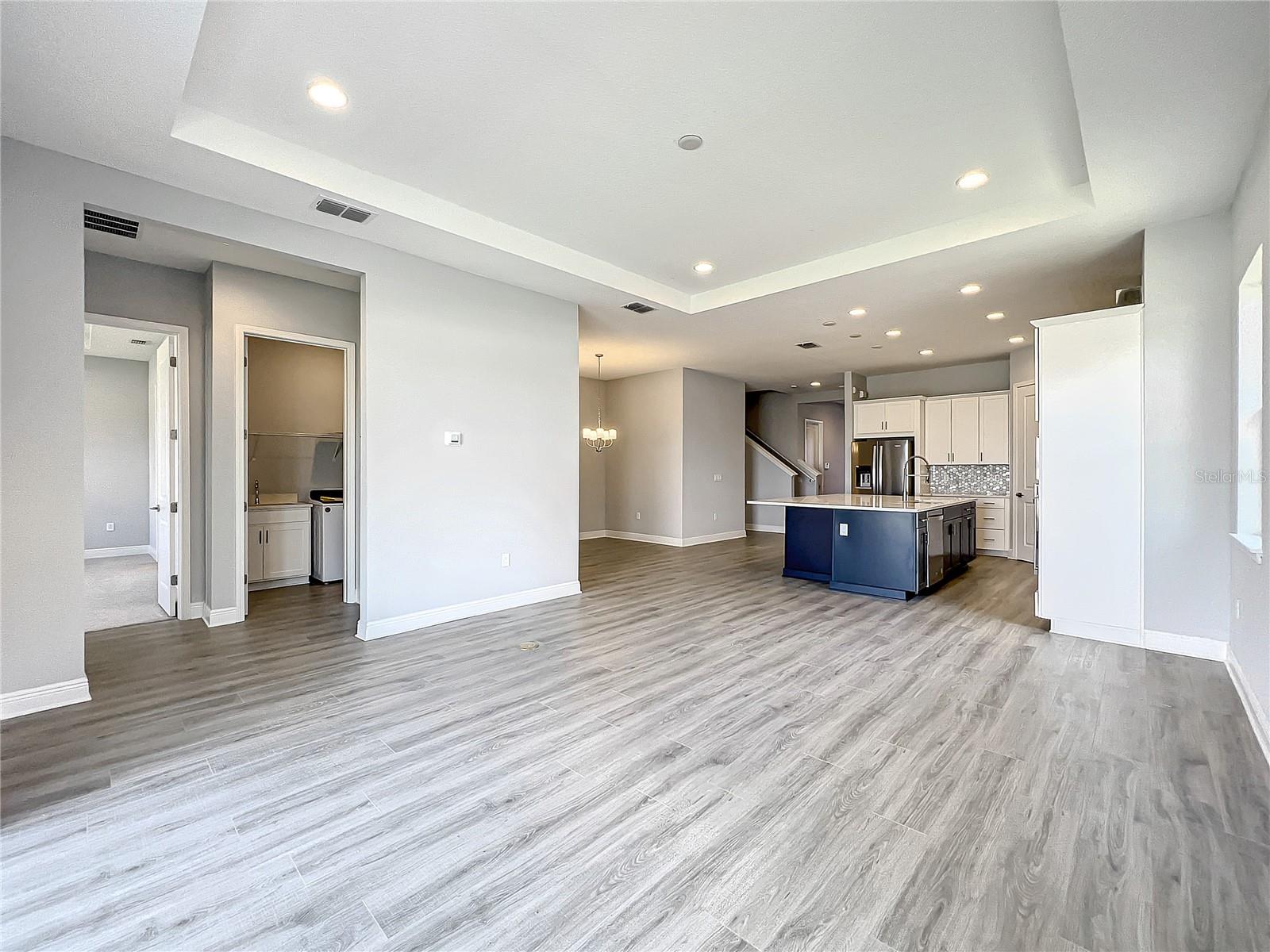 LAUREATE PARK PH 1 PRCL N-3 - Residential Lease